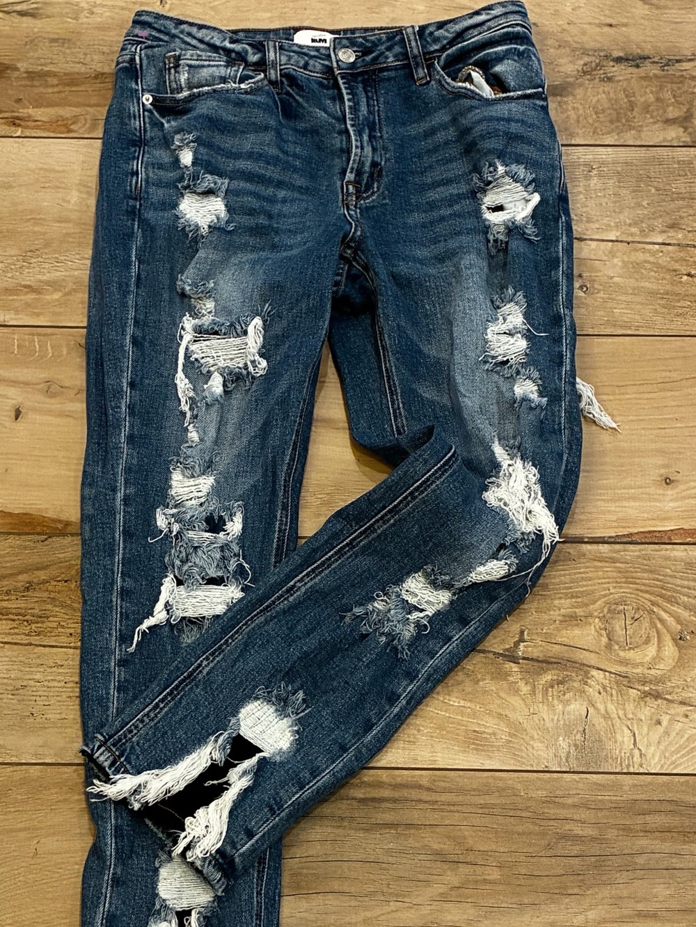 Women's I&M Distressed Skinny Jeans in Dark Blue high rise